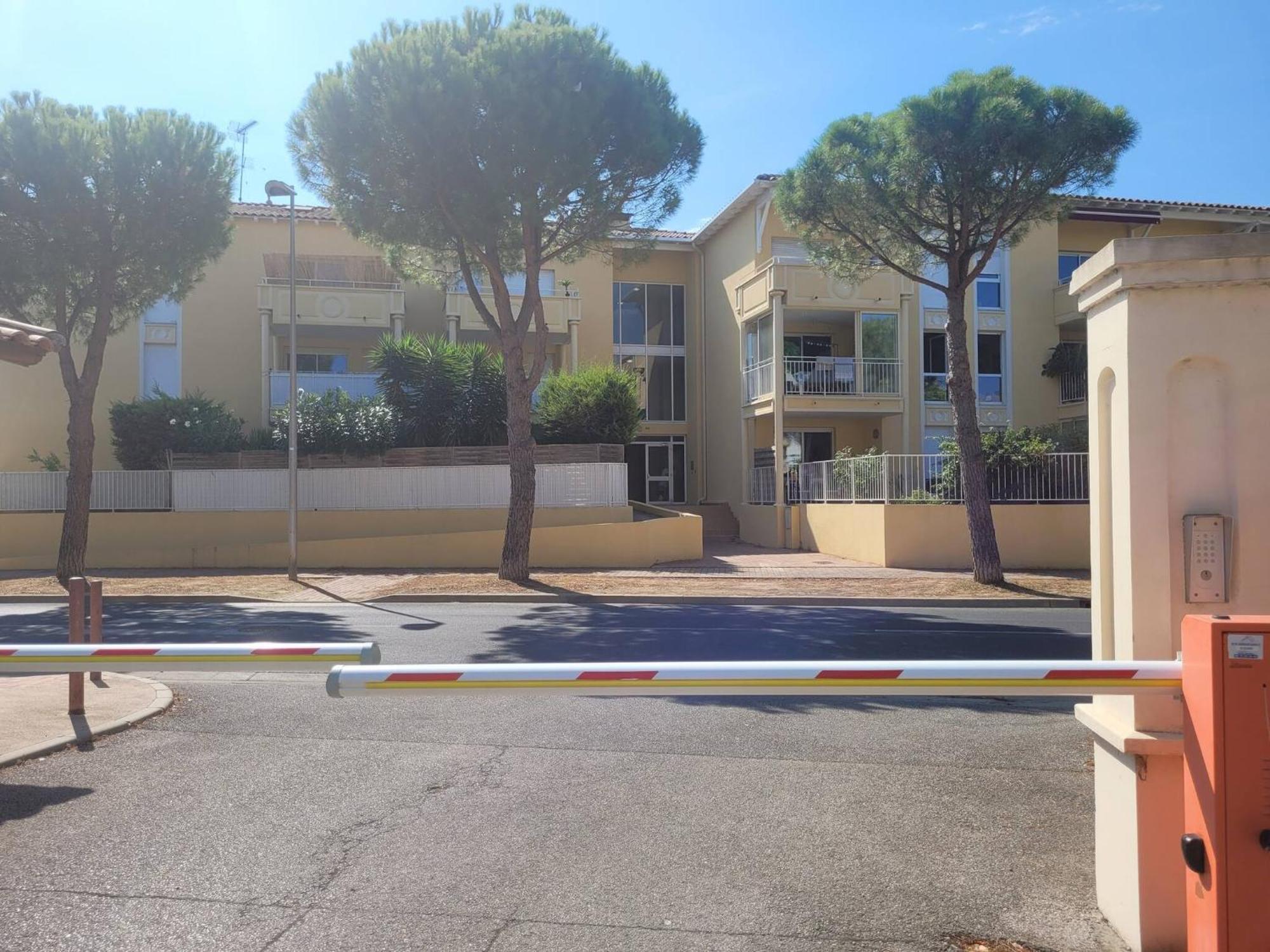 Appartamento Le Jardin D'Hugo Lattes Esterno foto